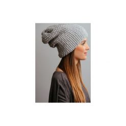 Czapki damskie: POMPOM – szara czapka oversize