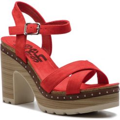 Sandały REFRESH - 69816 Rojo. Czerwone klapki damskie Refresh, z aplikacjami, z tworzywa sztucznego, bez obcasa, na obcasie. W wyprzedaży za 149,00 zł.