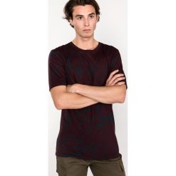 Pepe Jeans Traves Koszulka Czerwony. Czerwone podkoszulki męskie Pepe Jeans, l, z nadrukiem, z bawełny, z krótkim rękawem. Za 180,95 zł.