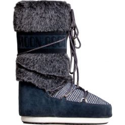 Śniegowce MOON BOOT CLASSIC FAUX FUR TARTAN. Szare śniegowce damskie Moon Boot, na zimę, z tkaniny, bez zapięcia. W wyprzedaży za 568,00 zł.