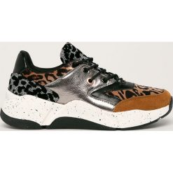 Bullboxer - Buty. Żółte buty sportowe damskie Bullboxer, bez wzorów, z gumy, sportowe. W wyprzedaży za 89,90 zł.