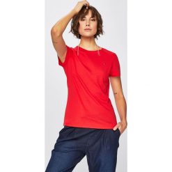 Tommy Hilfiger - Top. Czerwone topy damskie marki TOMMY HILFIGER, s, z bawełny, z okrągłym kołnierzem. Za 139,90 zł.