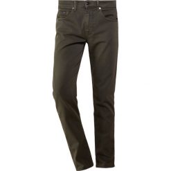 7 for all mankind KAYDEN COLOR Jeansy Slim Fit forest night. Zielone jeansy męskie marki 7 for all mankind, m, bez wzorów. Za 929,00 zł.