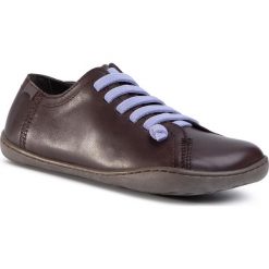 Półbuty CAMPER - Peu Cami 20848-182 Brown. Pomarańczowe półbuty damskie Camper, bez wzorów, ze skóry, bez obcasa, na płaskiej podeszwie, bez zapięcia. W wyprzedaży za 449,00 zł.