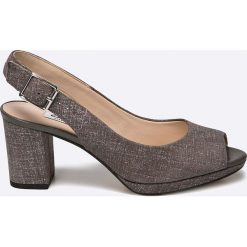 Clarks - Szpilki. Szare bez kategorii marki Clarks, ze skóry. W wyprzedaży za 299,90 zł.