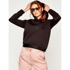 Bluza Calvin Klein Athleisure K20K202184. Czarne bluzy damskie Calvin Klein, xs, bez wzorów, z bawełny, bez rękawów, bez kaptura. W wyprzedaży za 339,00 zł.