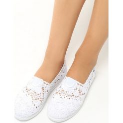 Trampki damskie slip on: Białe Tenisówki Darshan