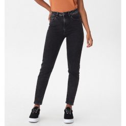 Jeansy high waist skinny z bawełny organicznej - Czarny. Czarne jeansy damskie House, bez wzorów, z bawełny, z podwyższonym stanem. Za 119,99 zł.