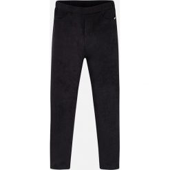 Mayoral - Legginsy dziecięce 128-167 cm. Czarne spodnie dziewczęce Mayoral, bez wzorów, z elastanu. W wyprzedaży za 89,90 zł.