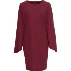 Sukienka bonprix bordowy. Fioletowe sukienki damskie bonprix, bez wzorów, eleganckie, bez kołnierzyka, bez rękawów. Za 64,99 zł.