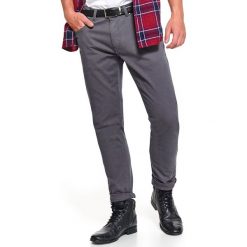 Spodnie tkaninowe chino slim. Szare spodnie męskie Top Secret, na co dzień, na zimę, m, bez wzorów, z tkaniny, biznesowe. W wyprzedaży za 89,99 zł.