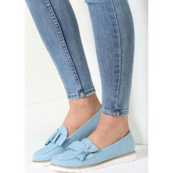 Niebieskie Mokasyny You Can Wear. Niebieskie mokasyny damskie marki vices, ze skóry, na płaskiej podeszwie. Za 69,99 zł.