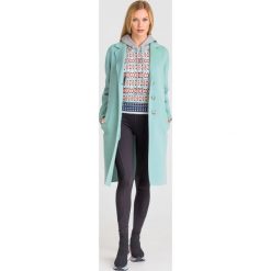 PŁASZCZ BOCCA SPORTMAX CODE DOUBLE VIRGIN WOOL. Zielone kurtki damskie z aplikacjami, z wełny. Za 1361,40 zł.