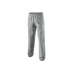 Spodnie dresowe fitness dla dzieci molton. Czarne spodnie chłopięce Nike, z dresówki. W wyprzedaży za 79,99 zł.