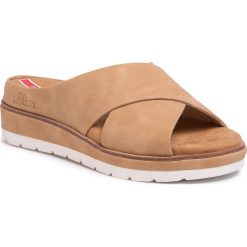 Klapki S.OLIVER - 5-27208-34 Sand 355. Pomarańczowe klapki damskie S.Oliver, bez wzorów, ze skóry ekologicznej, bez obcasa, na obcasie. Za 189,00 zł.