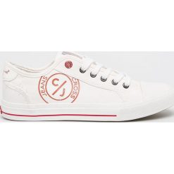 Cross Jeans - Tenisówki. Białe trampki męskie Cross Jeans, bez wzorów, z jeansu, bez zapięcia. W wyprzedaży za 79,90 zł.