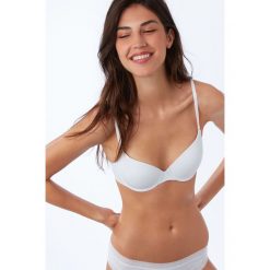 Etam - Biustonosz Pure Fit. Białe biustonosze Etam, bez wzorów, z elastanu. W wyprzedaży za 99,90 zł.