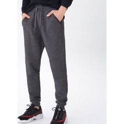 Joggery - Szary. Szare spodnie męskie House, s, bez wzorów. Za 99,99 zł.
