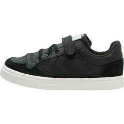 Hummel STADIL Tenisówki i Trampki black. Czarne trampki dziewczęce Hummel, ze skóry. W wyprzedaży za 215,20 zł.