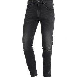 Lee LUKE Jeansy Slim Fit black trashed. Czarne jeansy męskie Lee. Za 399,00 zł.