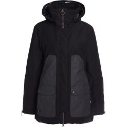 DC Shoes PANORAMIC Kurtka snowboardowa black. Czarne kurtki damskie marki DC Shoes, m, z poliesteru, narciarskie. W wyprzedaży za 1007,20 zł.
