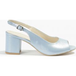 Sandały niebieskie Jasmin. Niebieskie sandały damskie Badura, bez wzorów, bez obcasa, bez zapięcia. Za 173,99 zł.
