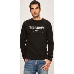 Tommy Jeans - Bluza. Niebieskie bluzy męskie Tommy Jeans, xl, z nadrukiem, z bawełny, z okrągłym kołnierzem, bez rękawów, bez kaptura. Za 359,90 zł.
