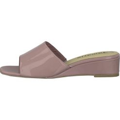 Tamaris Klapki damskie 1-1-27252-22-522 Patent Mauve (rozmiar 39). Fioletowe klapki damskie Tamaris, bez wzorów, bez obcasa. W wyprzedaży za 109,00 zł.