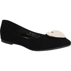 BALERINY CASU 7F-GH7134. Czarne baleriny damskie Casu, bez wzorów, bez obcasa. Za 39,99 zł.