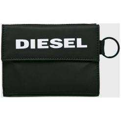 Diesel - Portfel. Czarne portfele męskie Diesel, bez wzorów, ze skóry ekologicznej. W wyprzedaży za 249,90 zł.
