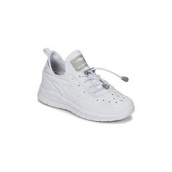 Buty Dziecko Kangaroos OGE. Białe trampki chłopięce marki KangaROOS. Za 175,20 zł.