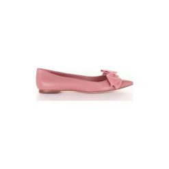 Baleriny Tory Burch 44412. Różowe baleriny damskie Tory Burch, bez wzorów, bez obcasa. Za 410,96 zł.