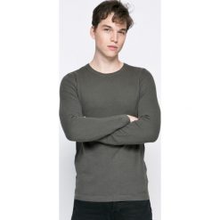 Swetry klasyczne męskie: Dissident – Sweter