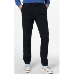 Tommy Hilfiger - Chinosy męskie, niebieski. Niebieskie spodnie męskie TOMMY HILFIGER, m, bez wzorów, z bawełny, klasyczne. Za 539,95 zł.