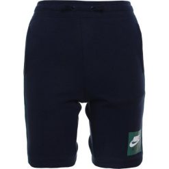 Nike Performance AIR SHORT Krótkie spodenki sportowe obsidian/green noise/white. Szare spodenki chłopięce Nike Performance, z bawełny, sportowe. Za 129,00 zł.