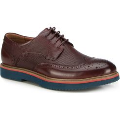 Buty męskie. Brązowe półbuty męskie Wittchen, na imprezę, z aplikacjami, ze skóry, bez zapięcia. W wyprzedaży za 299,90 zł.