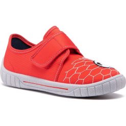 Kapcie SUPERFIT - 1-000273-50 S Rot. Czerwone sandały chłopięce Superfit, z tworzywa sztucznego, bez zapięcia. Za 149,00 zł.