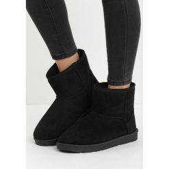 Czarne Śniegowce Simply Black. Czarne śniegowce damskie Born2be, bez zapięcia. Za 39,99 zł.