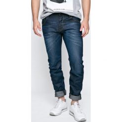 G-Star Raw - Jeansy . Niebieskie jeansy męskie G-Star RAW, bez wzorów, retro. W wyprzedaży za 269,90 zł.