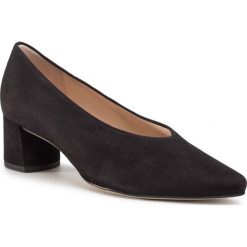 Półbuty HÖGL - 9-104552 Black 0100. Czarne półbuty damskie HÖGL, bez wzorów, ze skóry, bez obcasa, na obcasie, bez zapięcia. Za 529,00 zł.