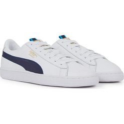 Skórzane sneakersy "Basket" w kolorze biało-granatowym. Białe sneakersy męskie Puma, w paski, z paskami. W wyprzedaży za 155,95 zł.