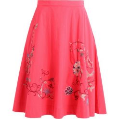 Spódniczki trapezowe: Ivko SKIRT FLORAL EMBROIDERY Spódnica trapezowa koralle