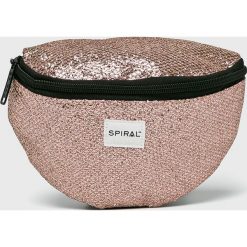 Spiral - Saszetka. Różowe torebki klasyczne damskie Spiral, w paski, z poliesteru, casualowe, małe, bez dodatków. W wyprzedaży za 49,90 zł.