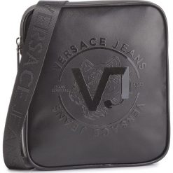 Saszetka VERSACE JEANS - E1YTBB02 70891 899. Czarne torby męskie skórzane Versace Jeans, bez wzorów, z jeansu, młodzieżowe. W wyprzedaży za 279,00 zł.
