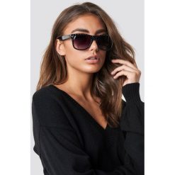 Luisa Lion x NA-KD Okulary przeciwsłoneczne Studded - Black. Czarne okulary przeciwsłoneczne damskie marki Luisa Lion x NA-KD, klasyczne. Za 72,95 zł.
