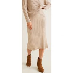 Mango - Spódnica. Szare spódniczki marki Mango, s, z wiskozy, midi. Za 119,90 zł.