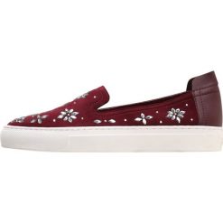 Półbuty damskie: Rachel Zoe BURKE Półbuty wsuwane bordeaux