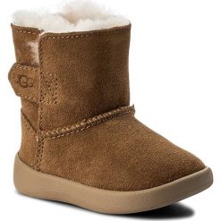 Buty UGG - I Keelan 1017755I Inf/Che. Pomarańczowe śniegowce dziewczęce marki Ugg, bez zapięcia. W wyprzedaży za 169,00 zł.
