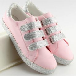 Trampki zapinane na rzepy różowe XL10P PINK. Różowe buty sportowe damskie obuwie damskie, z tkaniny. Za 85,35 zł.