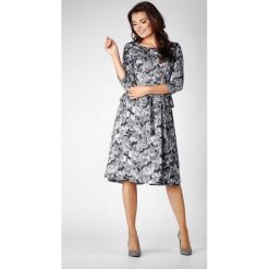 Kwiatowa Rozkloszowana Stylowa Sukienka z Paskiem. Szare spódniczki damskie rozkloszowane Molly.pl, na co dzień, s, w paski, eleganckie, z okrągłym kołnierzem, bez rękawów, midi. Za 133,90 zł.